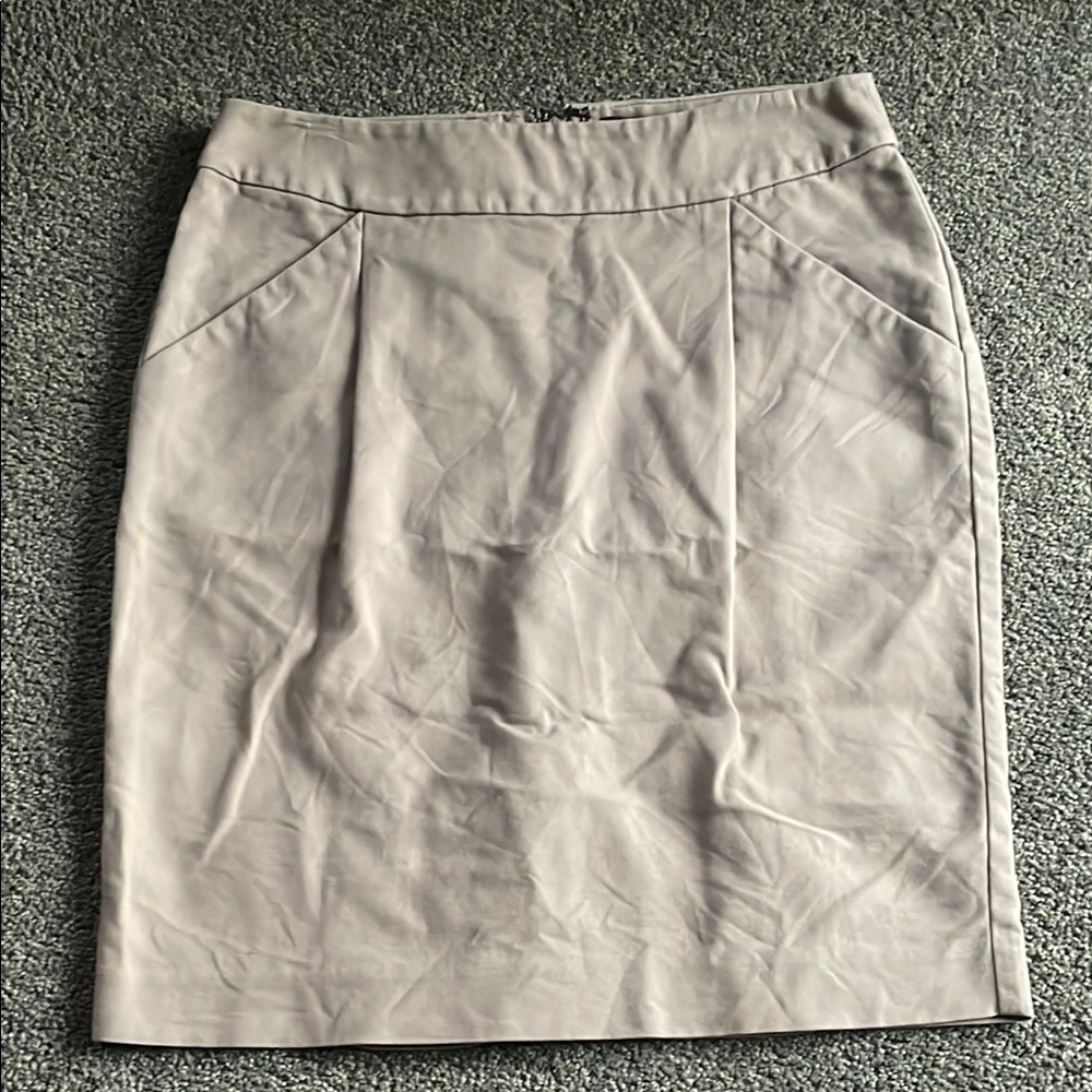 Ann Taylor Petite 0P Elegant khaki Women's Pencil Skirt